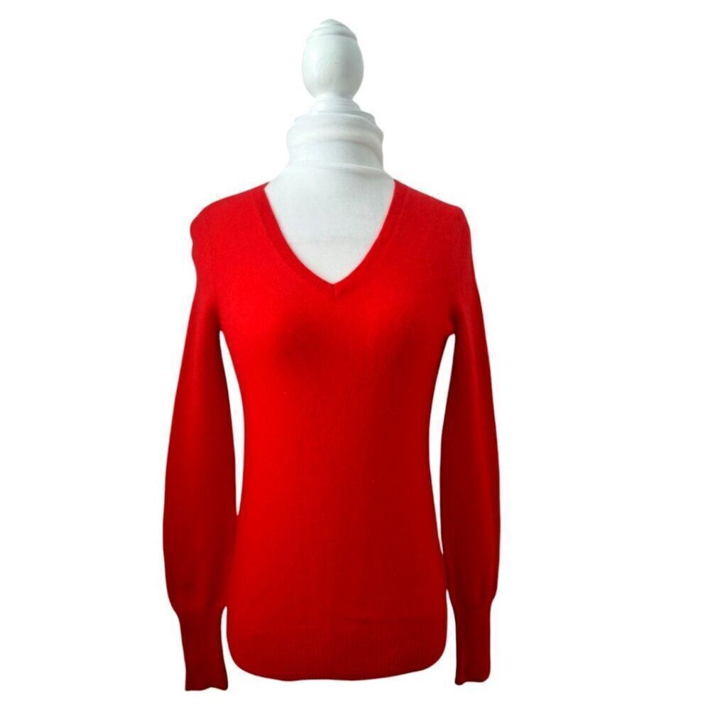 Halogen Women's Red 2 Ply Cashmere Long Sleeve V Neck Pullover Sweater Sz XS